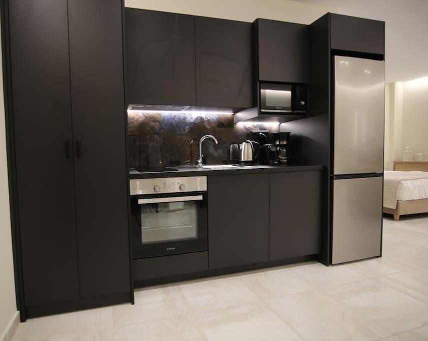 Eclectic Apartment Near Downtown Heraklion  Luaran gambar