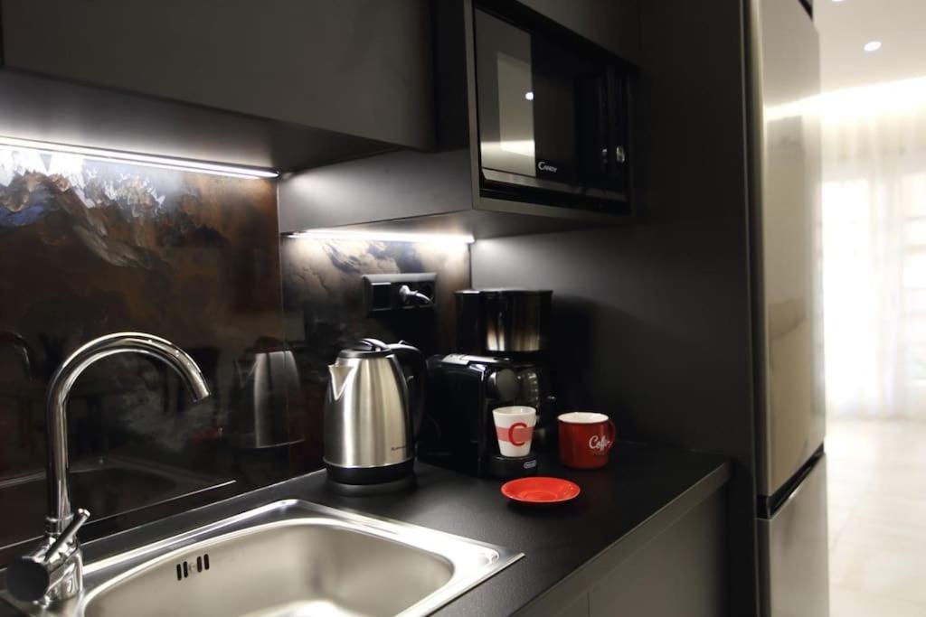 Eclectic Apartment Near Downtown Heraklion  Luaran gambar