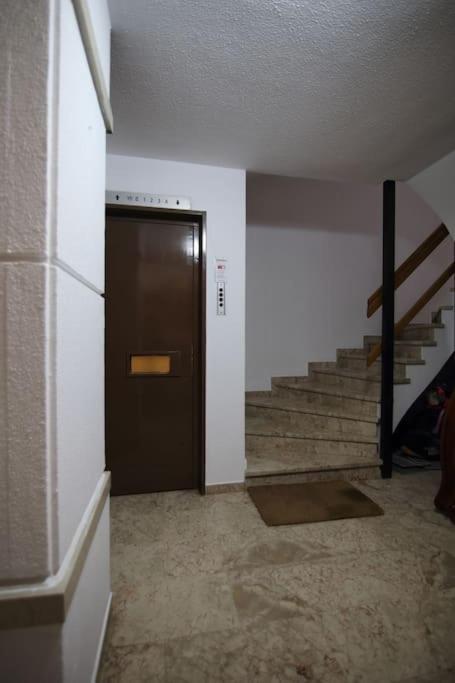 Eclectic Apartment Near Downtown Heraklion  Luaran gambar