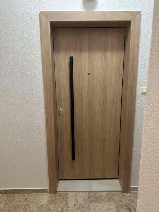 Eclectic Apartment Near Downtown Heraklion  Luaran gambar