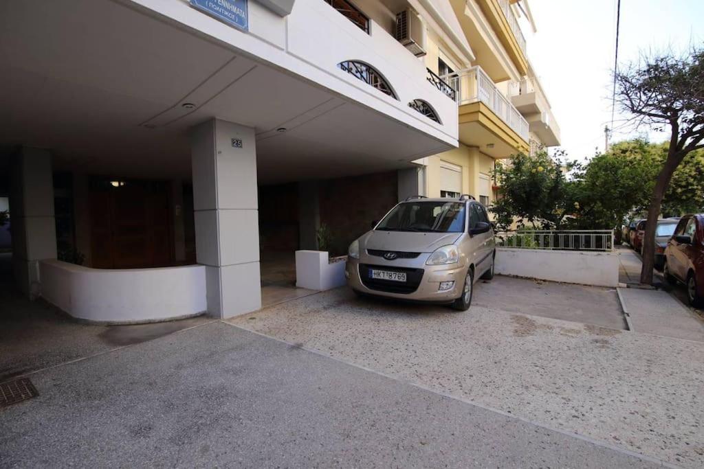 Eclectic Apartment Near Downtown Heraklion  Luaran gambar