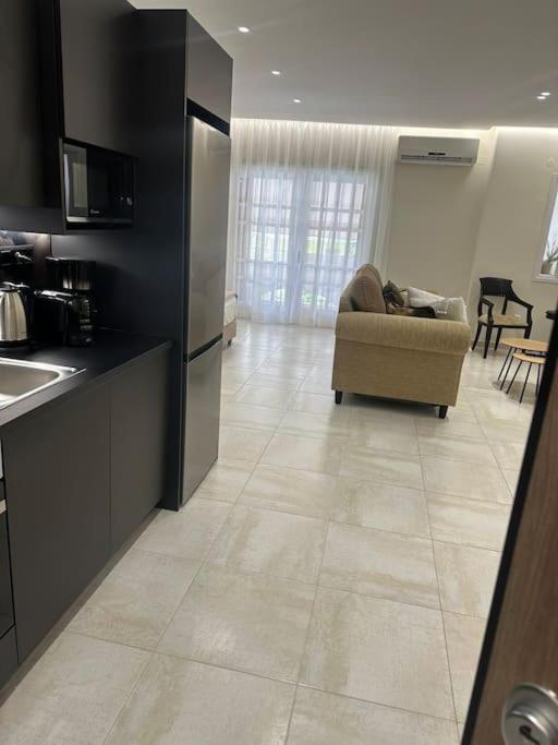 Eclectic Apartment Near Downtown Heraklion  Luaran gambar